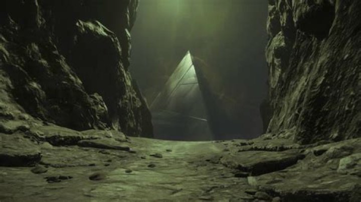 Destiny 2 Shadowkeep Review Darkness Pyramid
