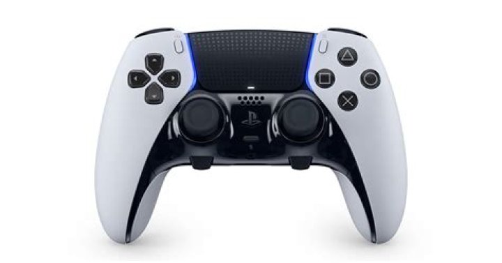 DualSense Edge Review - GameRevolution