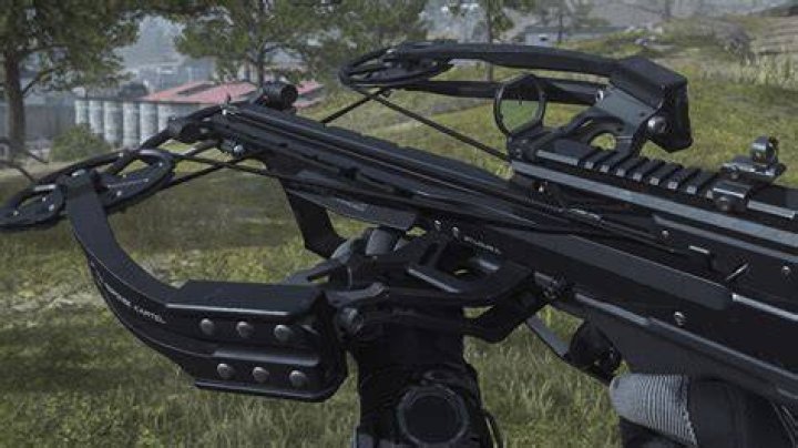Here's How MW2 and Warzone 2 Players Are Unlocking the Crossbow Early