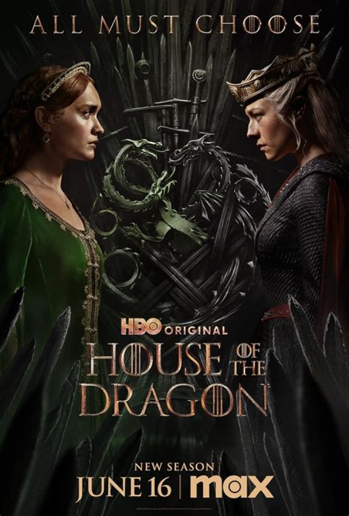 house of the dragon episode 9 viewers feel trauma over alicent and larys foot scene