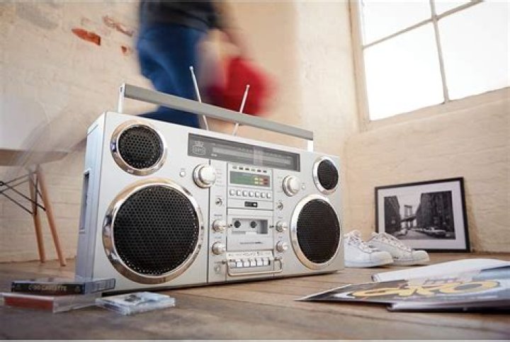 The 5 Best Boomboxes - GameRevolution