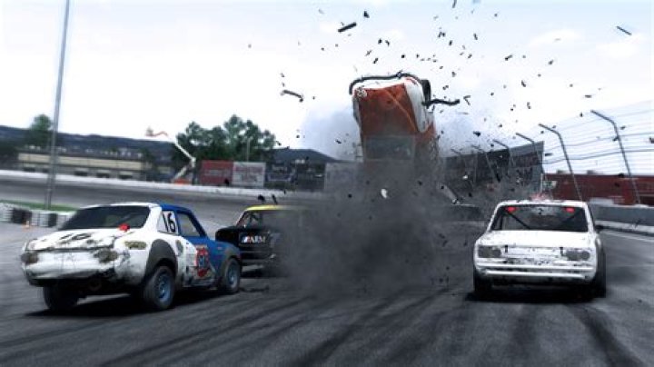 Wreckfest PS4 and Xbox One release date, free PC update announced